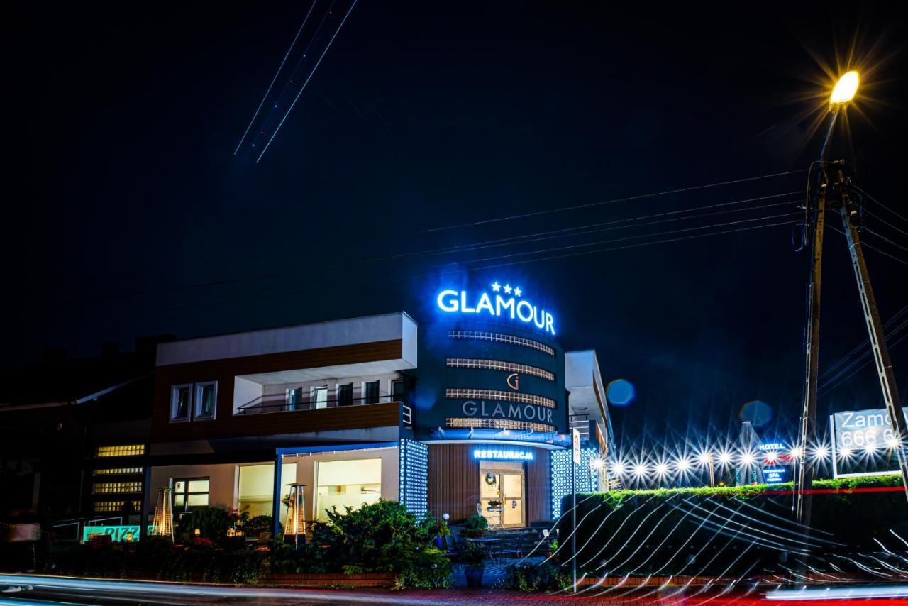 Glamour - Restaurant & Spa Przezmierowo Exterior photo